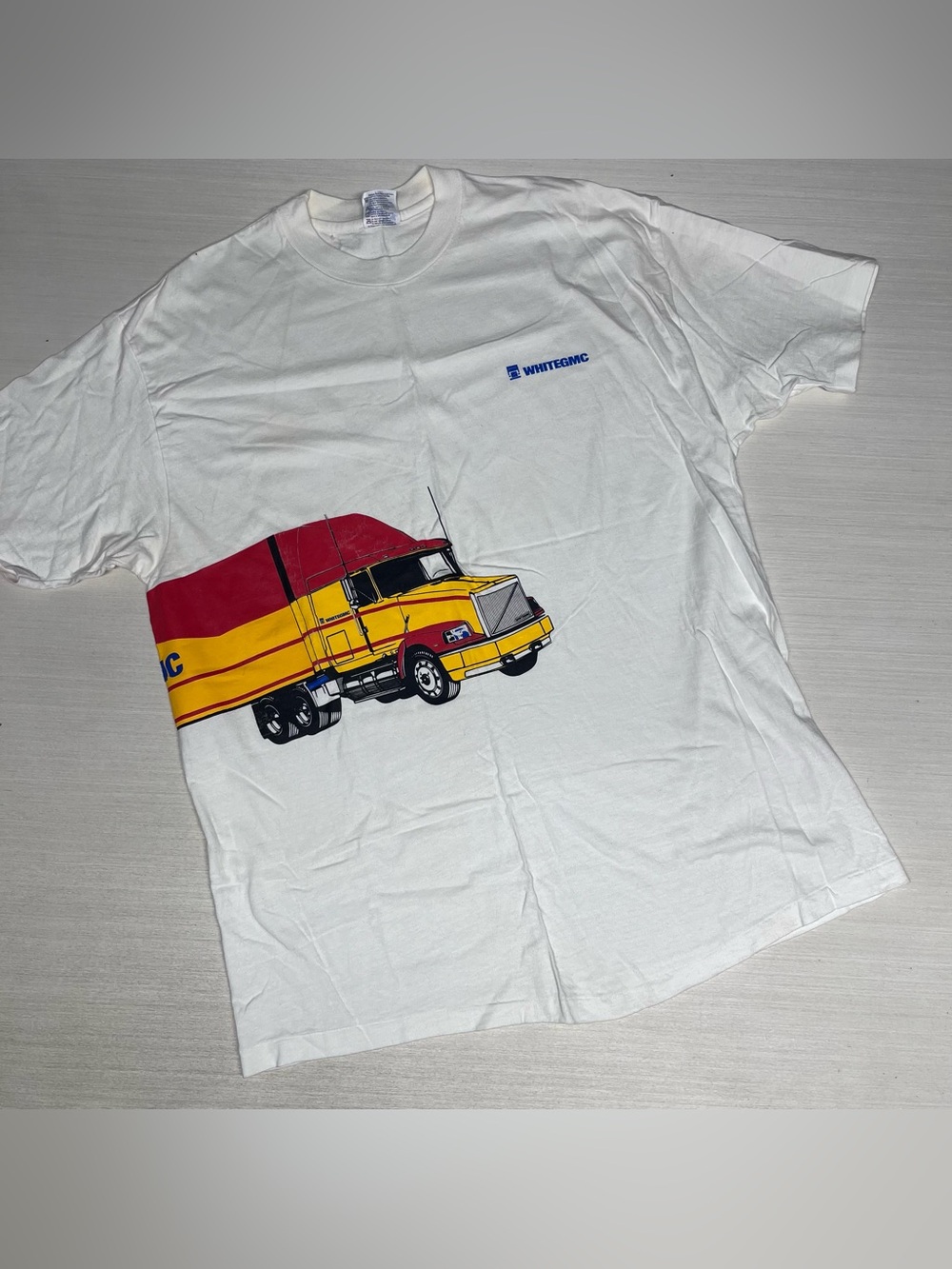 WhiteGMC Vintage 90’s AOP Graphic Semi Truck AOP Bold Print Tee XL